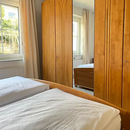 Weingut Sauer-kettermann *