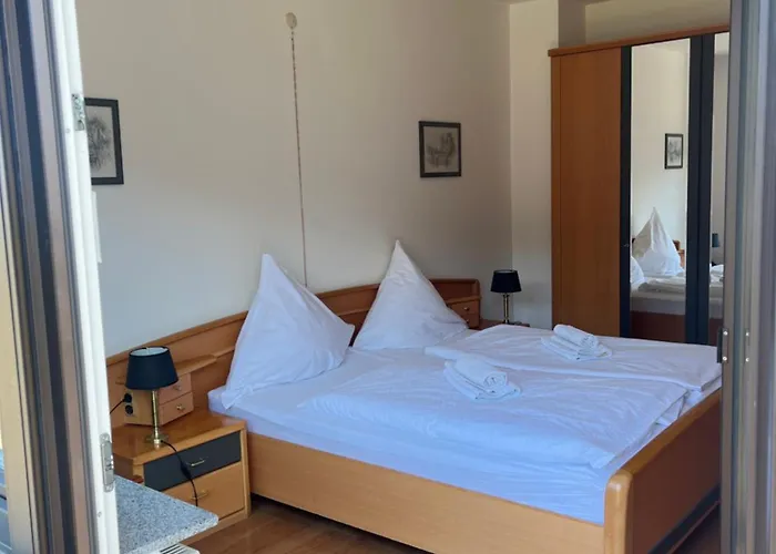 Weingut Sauer-kettermann *