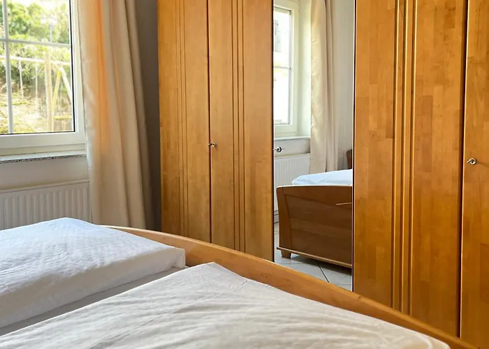 Weingut Sauer-kettermann *