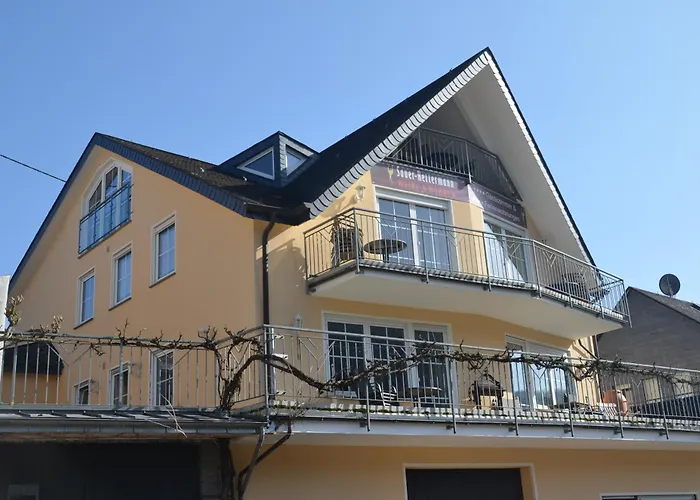 Weingut Sauer-kettermann *