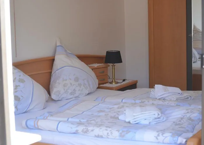 Weingut Sauer-kettermann Casa de Férias Enkirch