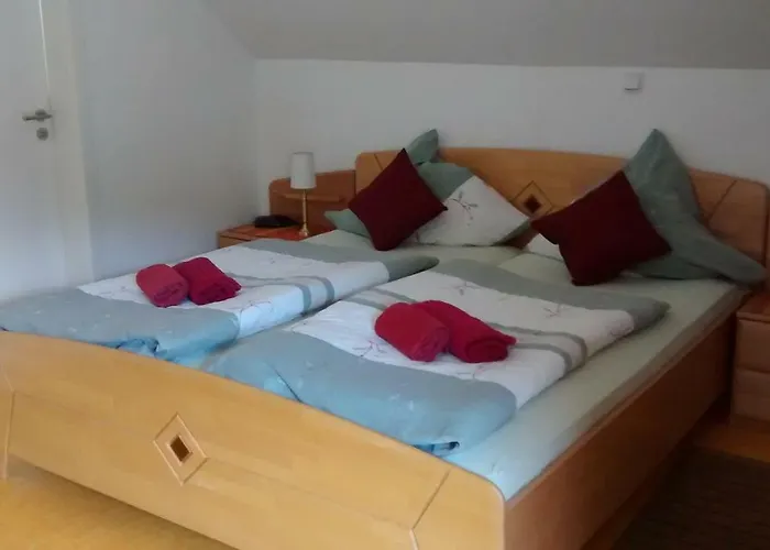 Weingut Sauer-kettermann *